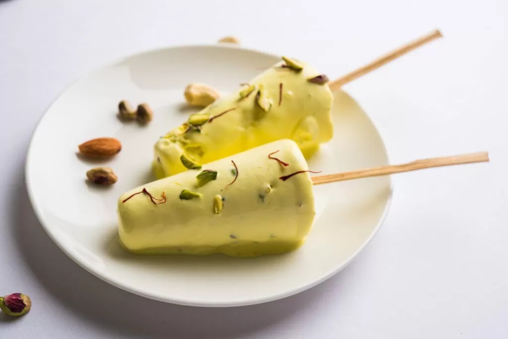 Mr Kalakar Kulfi And Cafe